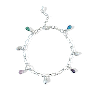 Pulseira com pingentes coloridos em formato de gota banhada a prata 925 da UNA Semijoias em fundo branco, em vista frontal.